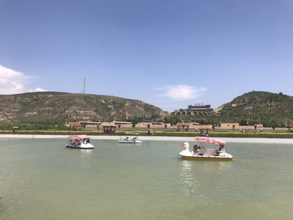 2018黄崖窑乡村文化旅游活动也有水上碰碰船！